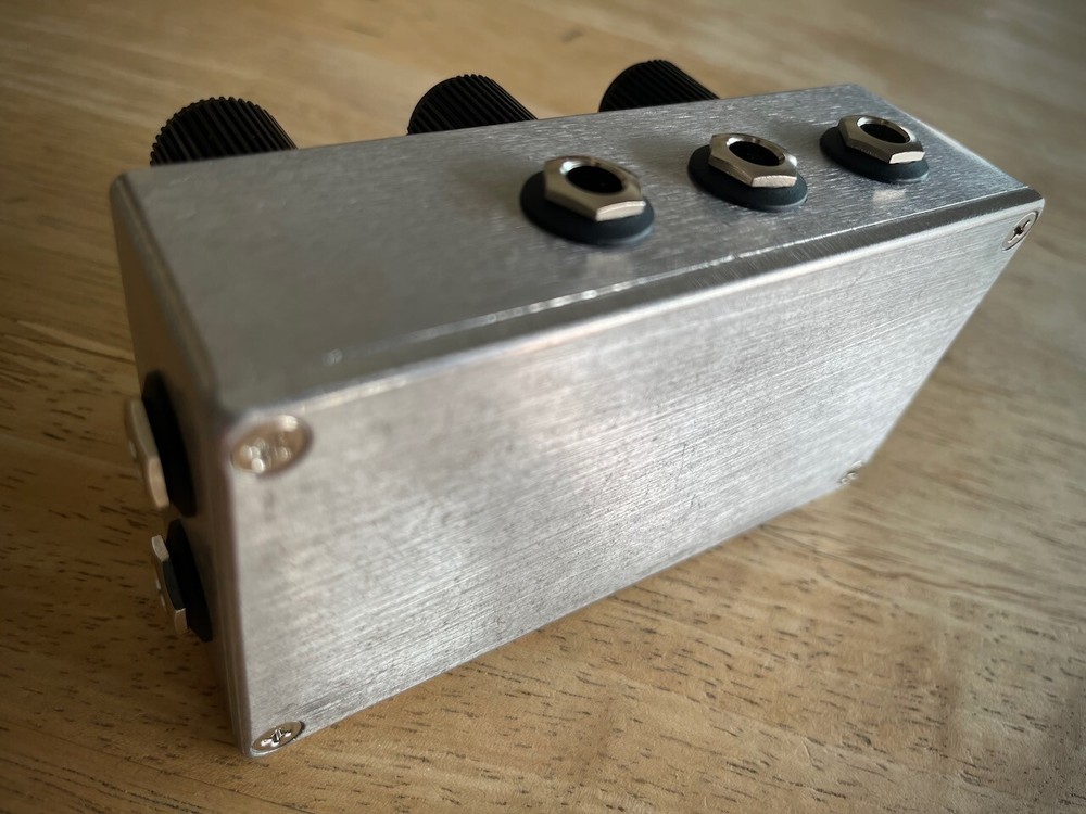3×2 Matrix Mixer (Handmade, Rucci)