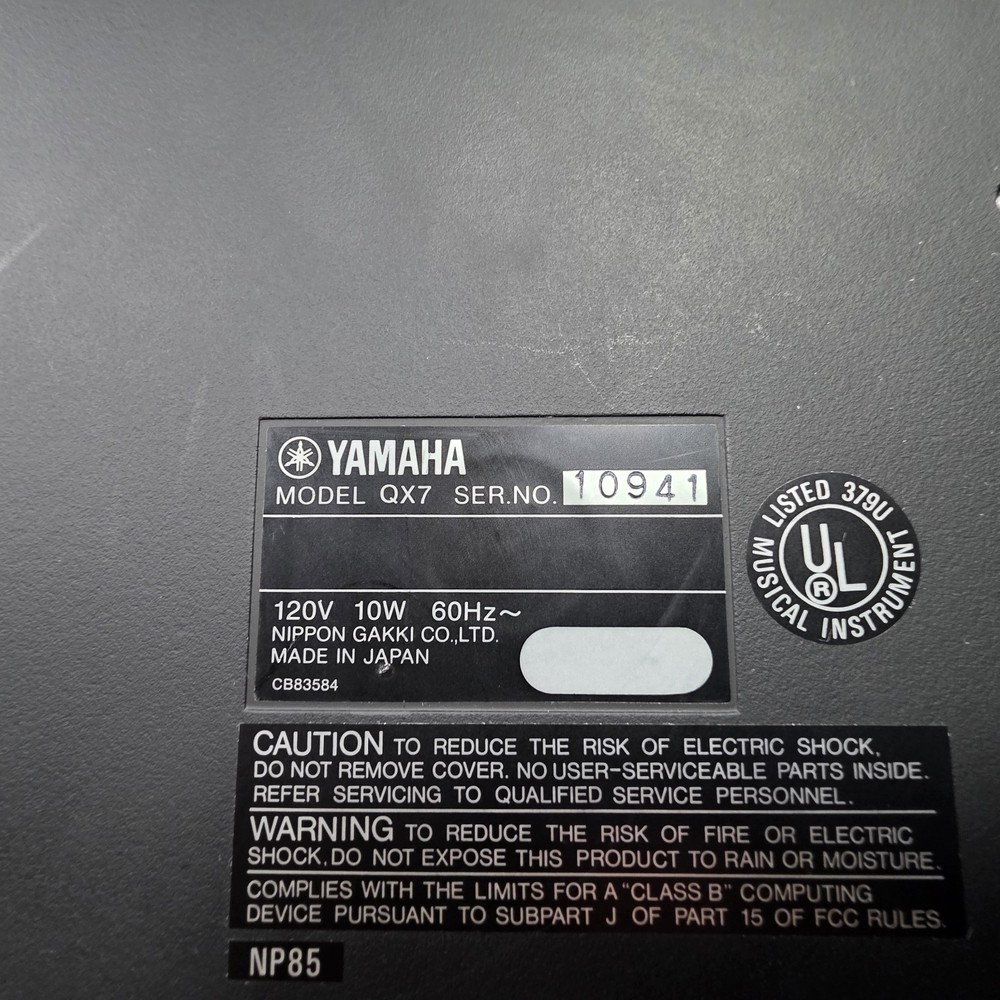Yamaha QX7 Digital Sequencer