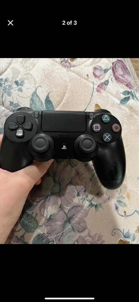 PS4 2 Controllers And A Headset