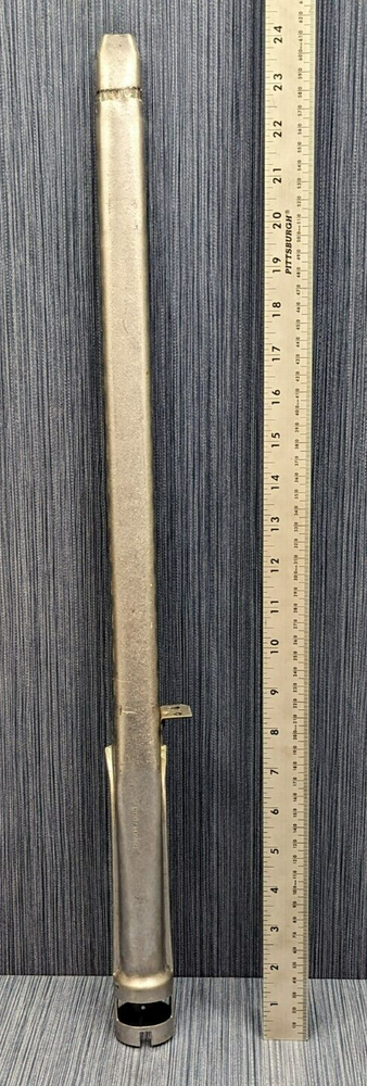 AO Smith Main Burner w/ Pilot Bracket 9005292205