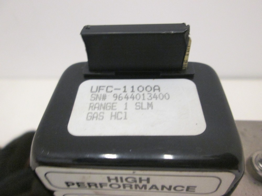 Unit UFC-1100A, Mass Flow Controller MFC, HCL, 1 SLM, Used
