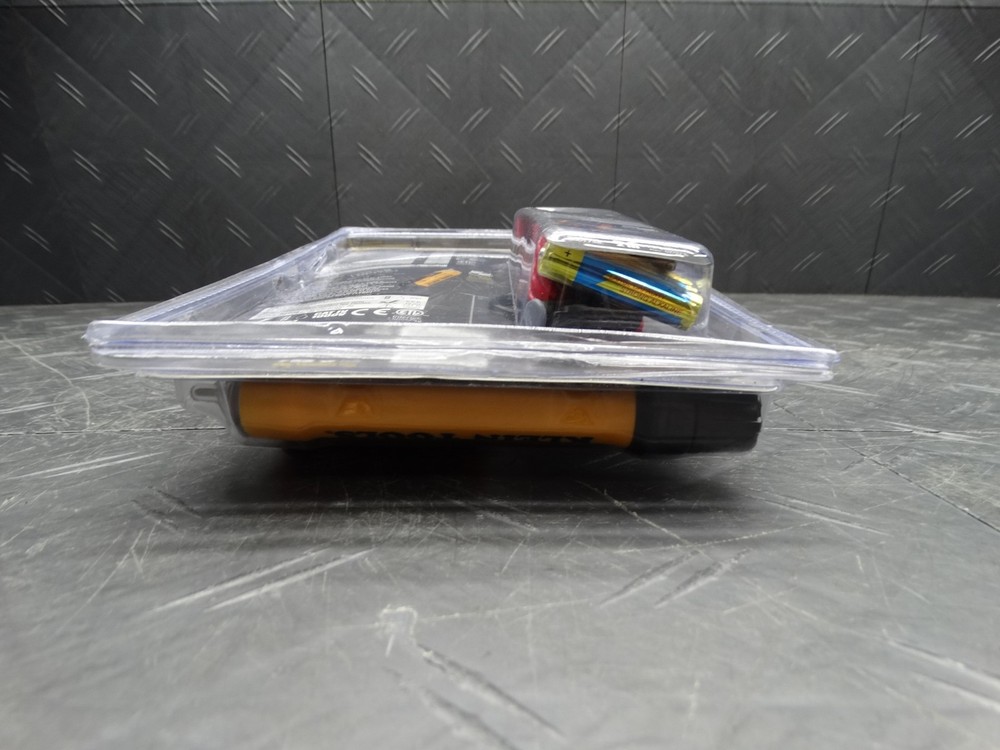 Klein Tool Multimeter Voltage Tester & Outlet Tester Premium Electrical Tool Set