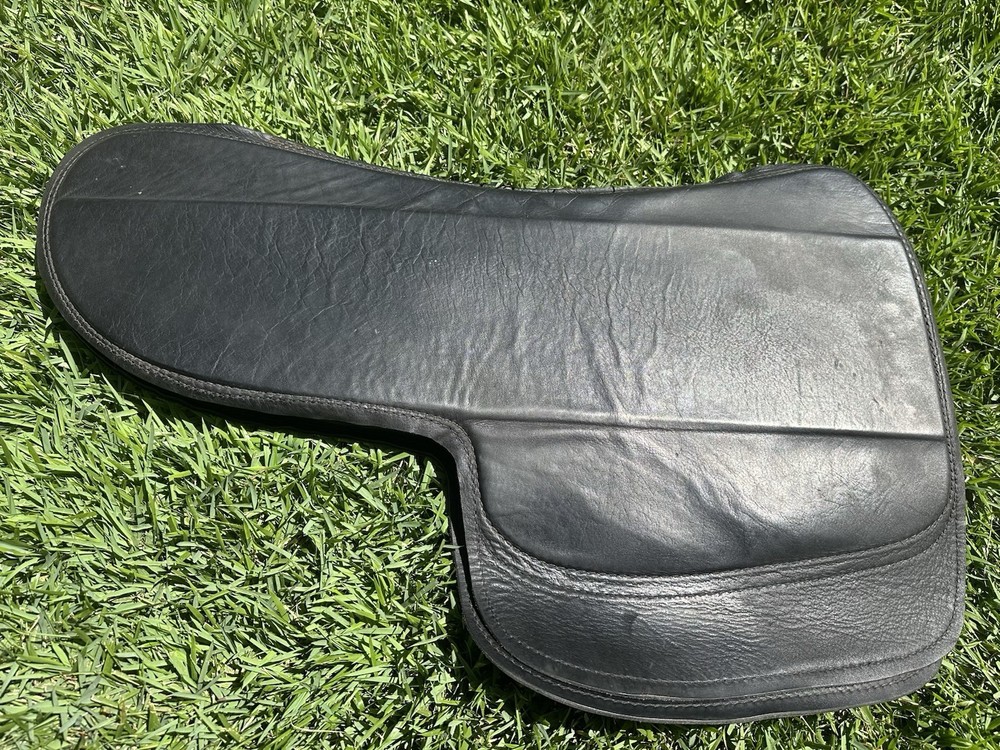 Saddle Right half saddle pad