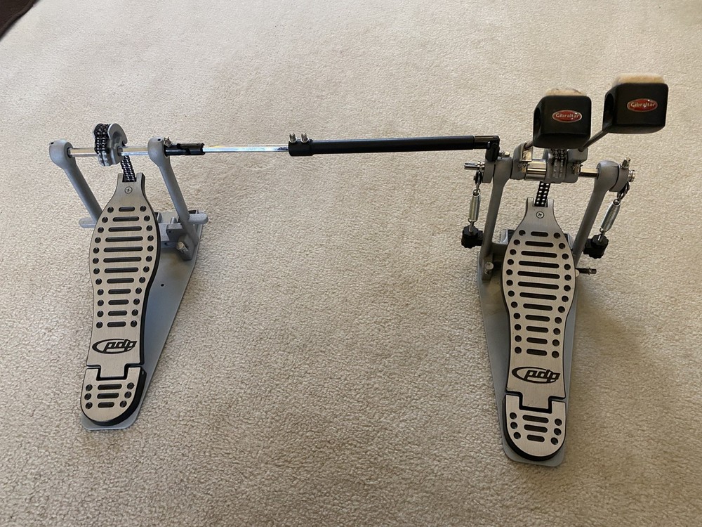 PDP double bass pedal - chain drive