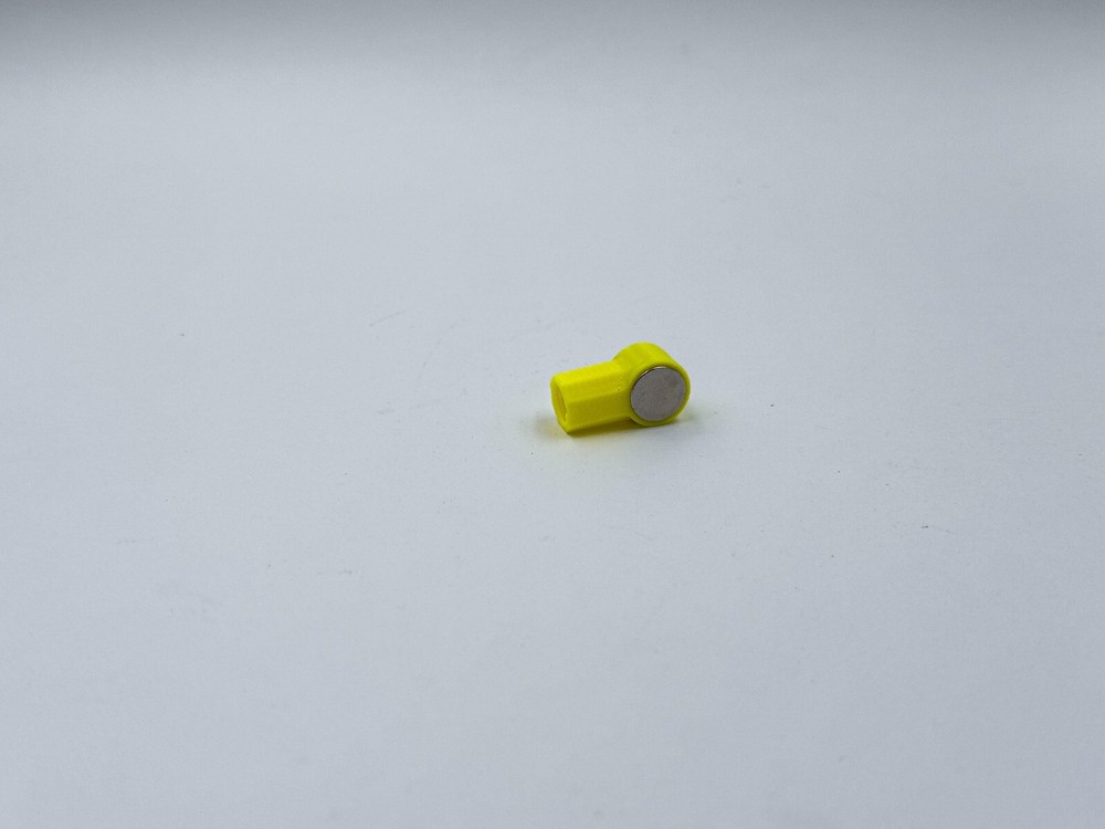 magnetic mesh pencil holder