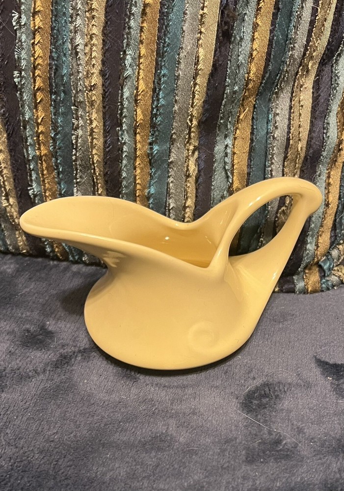 Aladdin Pale Yellow Pearl China Pitcher