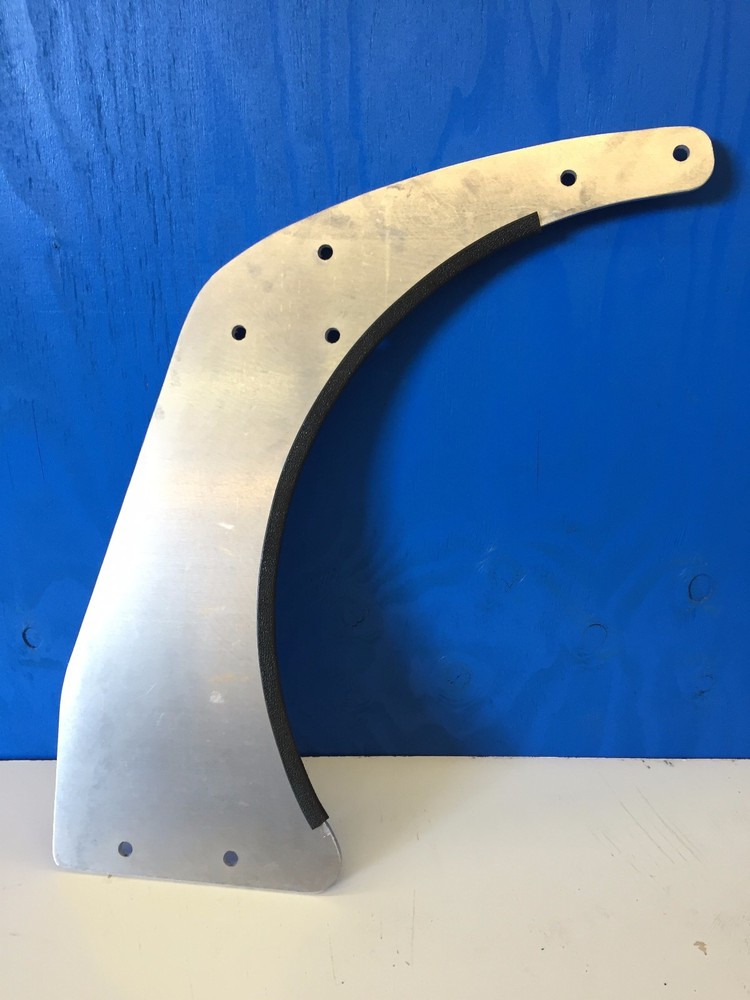 Peterbilt Tank Step Side Support Bracket - 26"