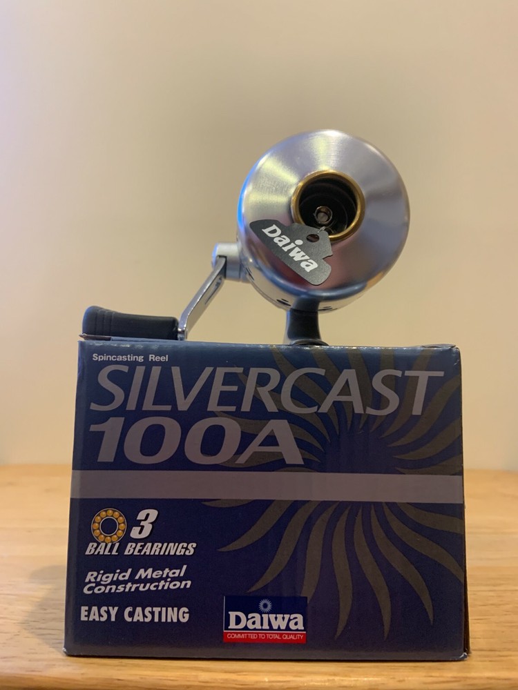 DAIWA SC100A SILVERCAST SPINCAST REEL