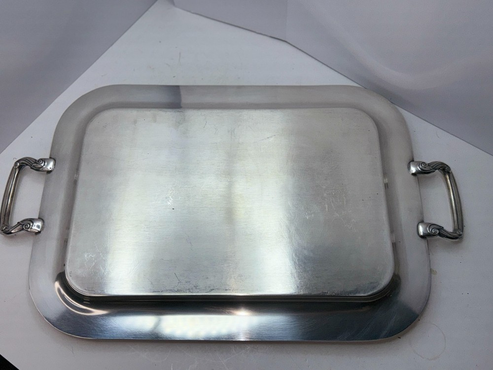 Oneida Rectangular Silver Plate serving Tray W/ Handles Lakewood Tudor Plate