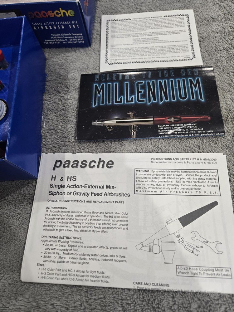 Paasche Airbrush Set