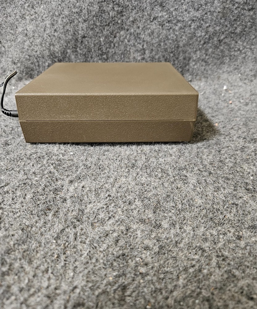 BK PRECISION 1803 100 MHz Frequency Counter