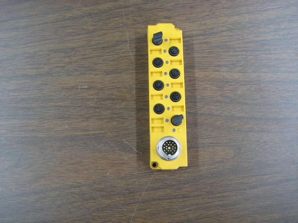 TURCK DISTRIBUTION BLOCK VB 804Z-BS19