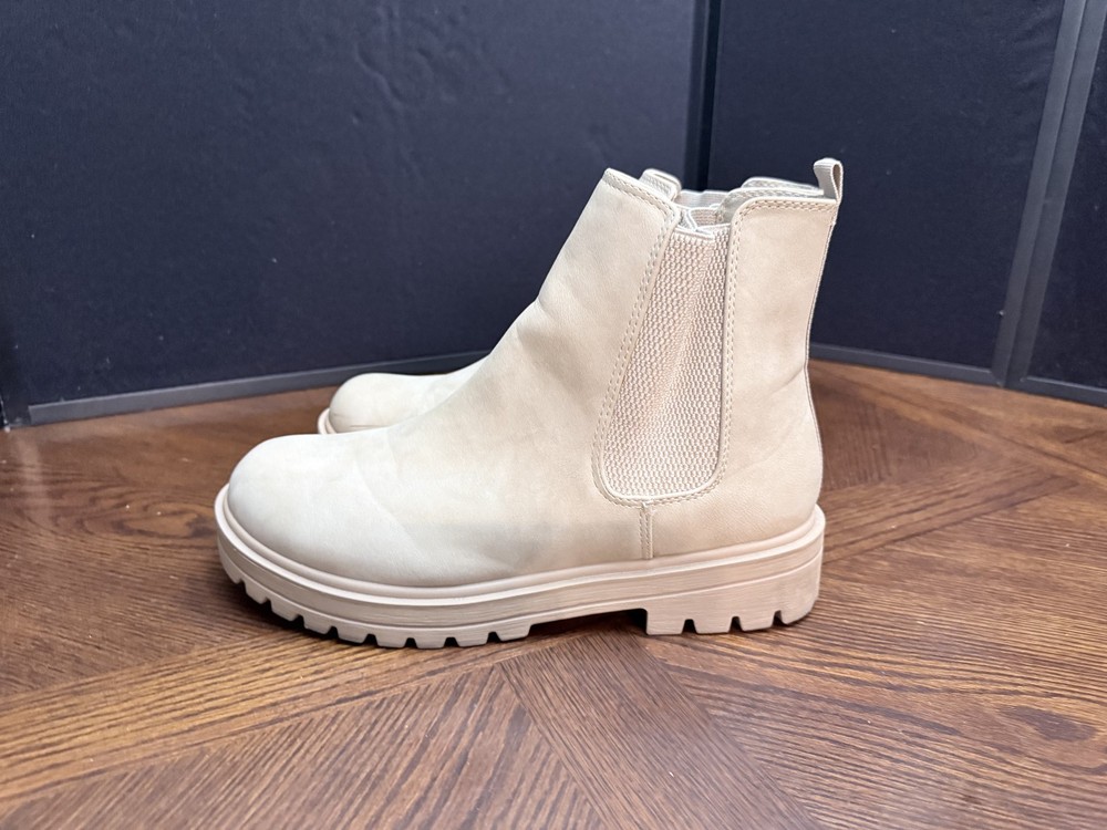 SHELA Women’s Size 11 BOOT TAN ANKLE BOOTIE Pull Up