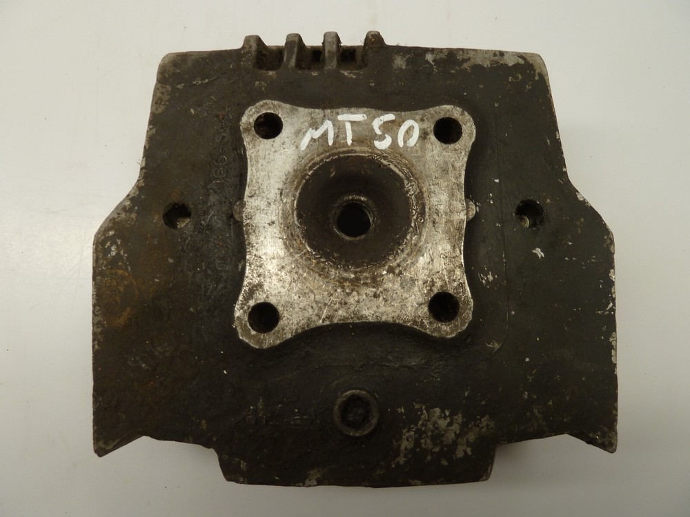 Honda MT50 Cylinder Head