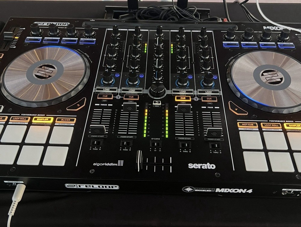 Reloop DJ MIXON-4 Multicolor DJ Controller