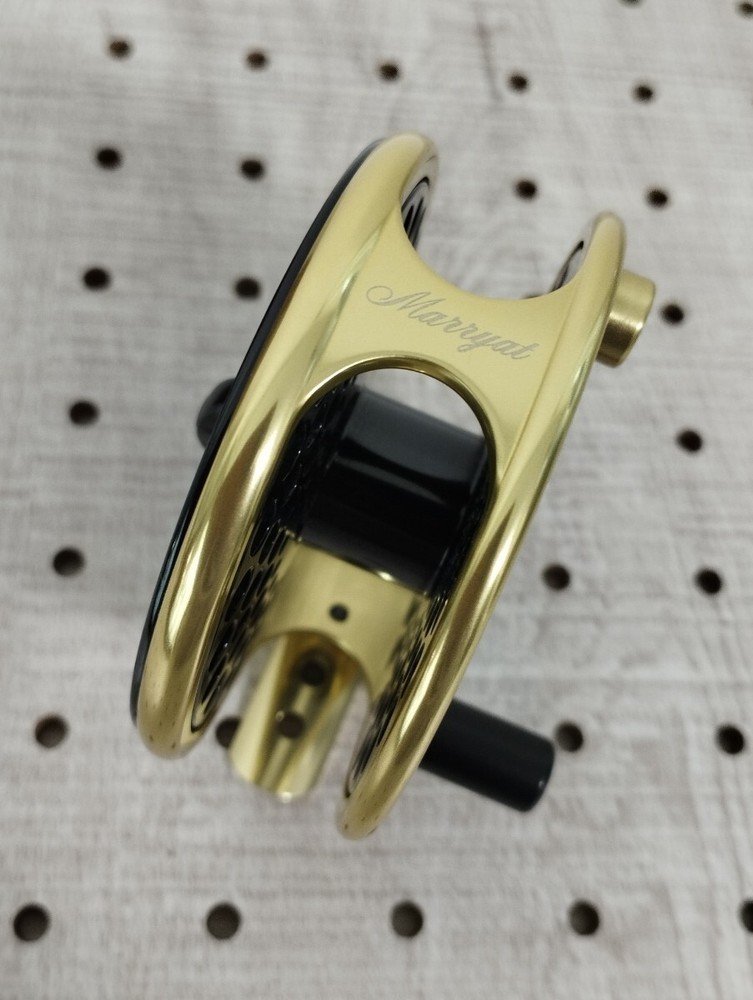 Excellent condition Mariette Light Tech LT-3TR
