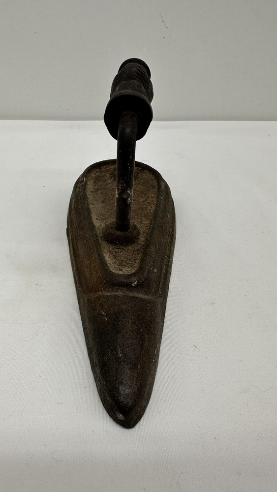 Antique Cast Iron sad Iron Collar Sleeve hammered handle