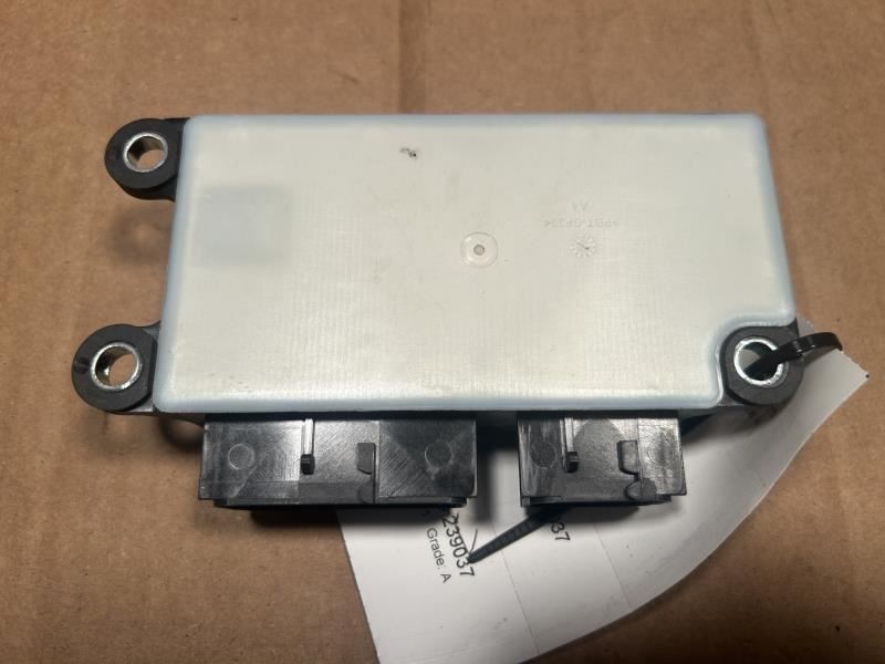 SILVRDO15 2017 Glove Box 18748