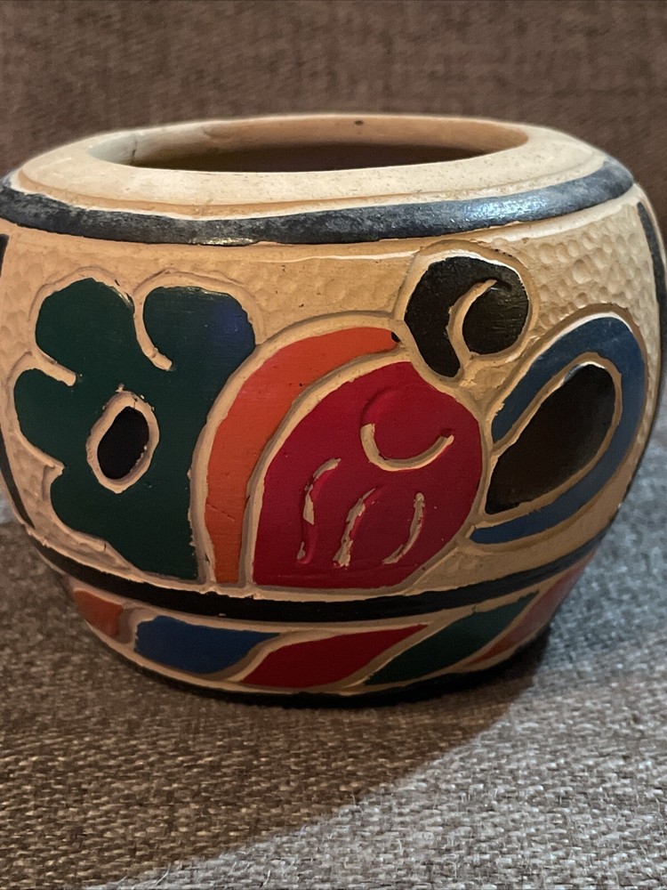 Vintage Decorative Ceramic/pottery Ashtray