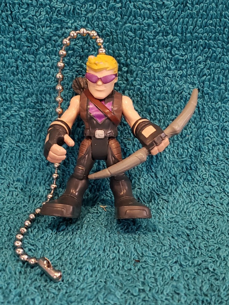 Marvel Super Hero Adventures Hawkeye Light Pull or Fan Full - Hawkeye