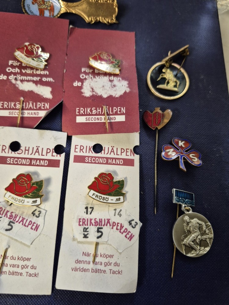 Swedish Badges Assorted 5