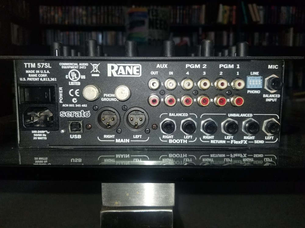 Rane TTM57SL mixer
