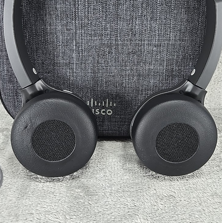 Cisco Headset 730, Wireless Dual On-Ear Bluetooth Headset - Black