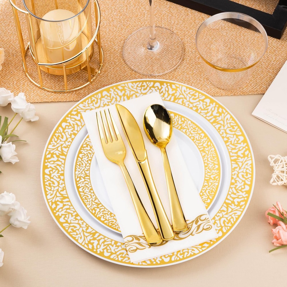 700PCS Gold Plastic Dinnerware Set for 100 Guests, Disposable Plates for Part...