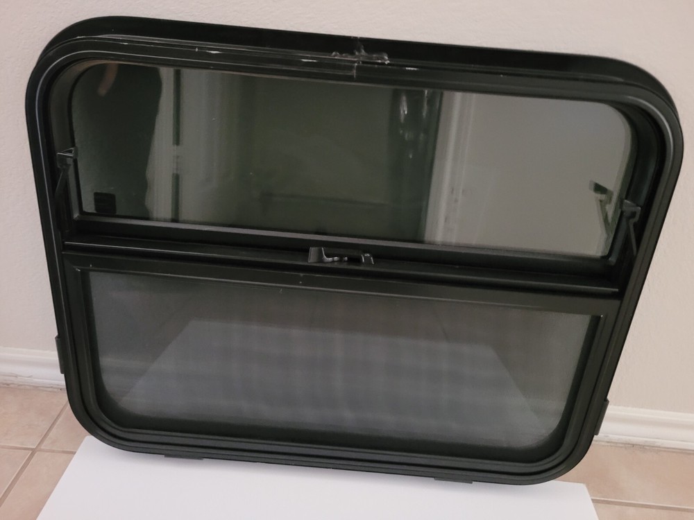 Hehr 5900 Series Window for RV's