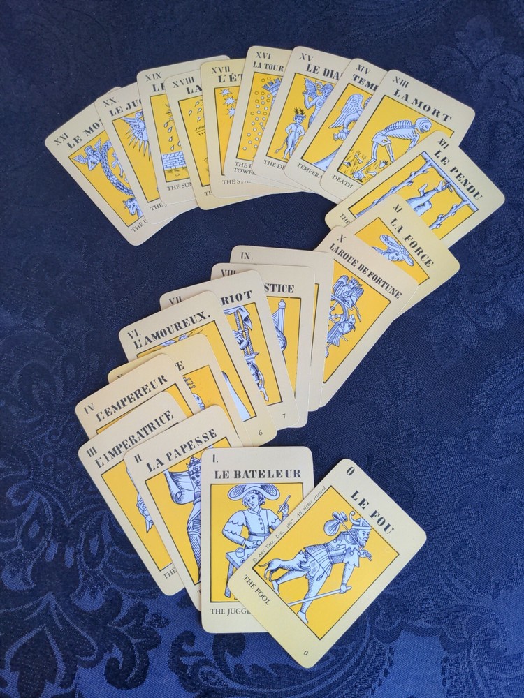 Astro Tarot Deck