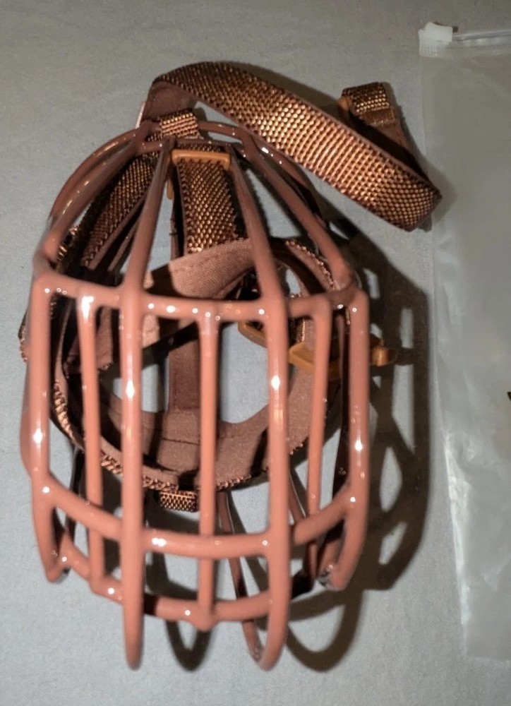 BRONZEDOG Dog Muzzle for Pitbulls Medium Large Breeds