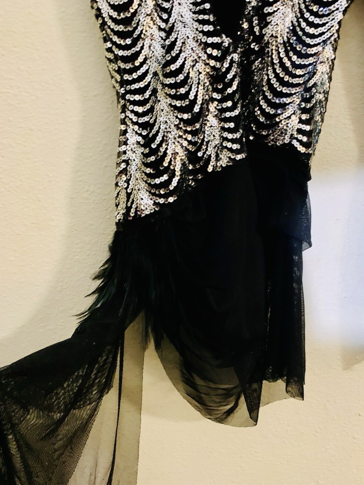 Dance Jazz Kell Womens Size S Silver Sequins Black Mesh Lined Beautiful!