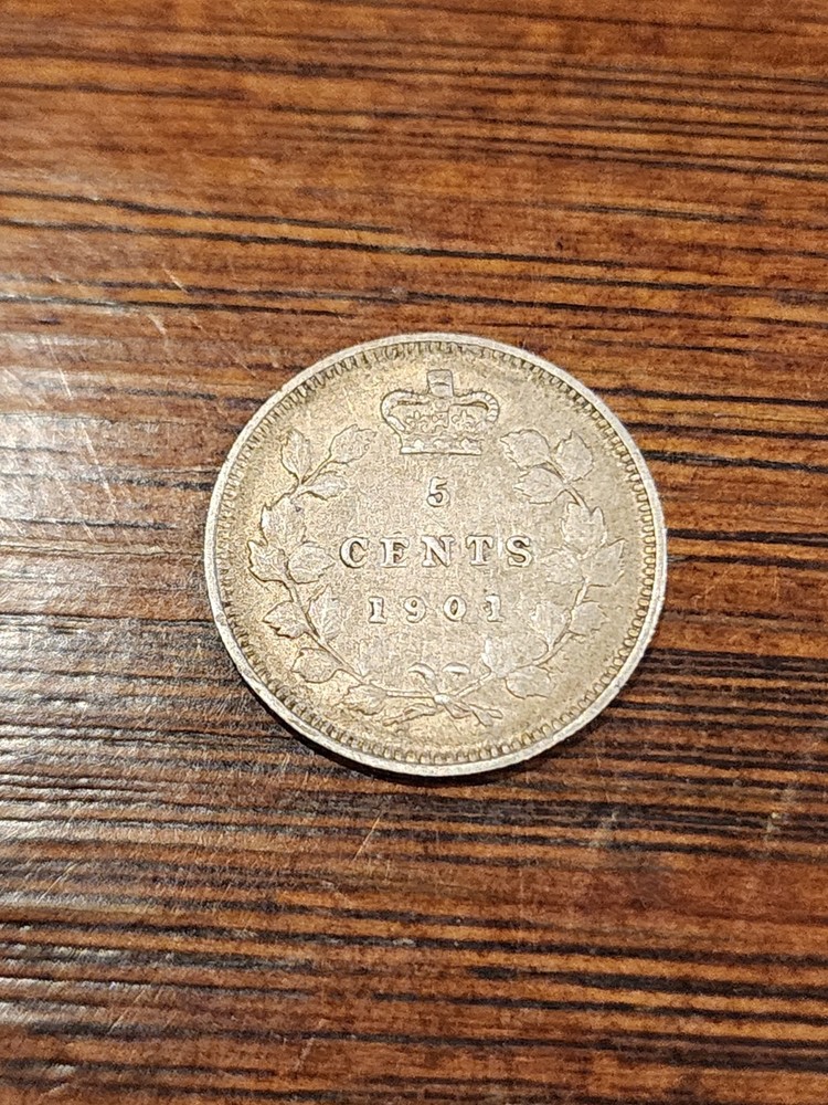 1901 Canada 5 Cents Silver Coin