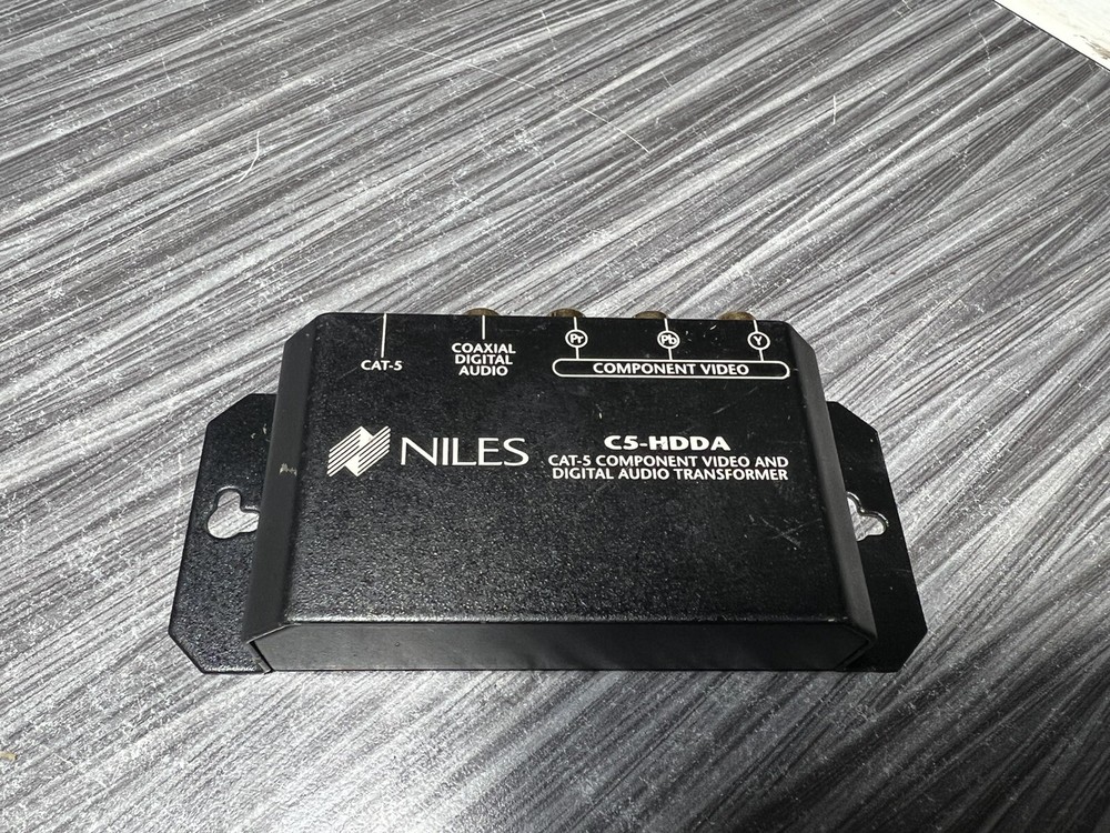 Niles CAT-5 Component Video Digital Audio Transformer C5-HDDA