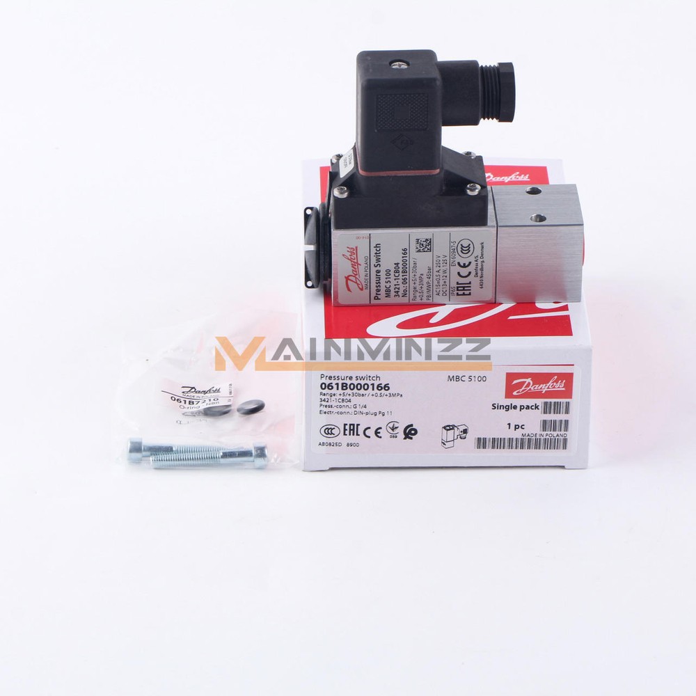 One New Danfoss 061B000166 pressure switch
