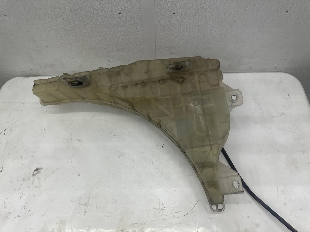 2008-2020 Freightliner CASCADIA Radiator Overflow Bottle - Used