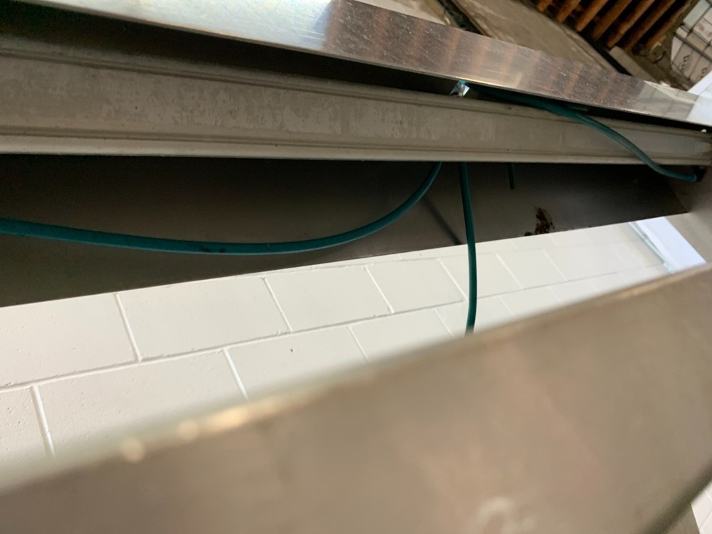 Pneumatic Meat Netting Machine