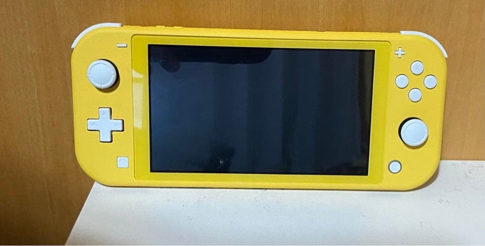NINTENDO SWITCH LITE