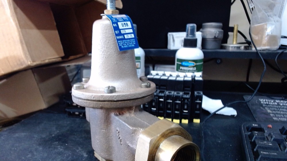 Watts 005319 3/4 U5BZ3 Water Pressure Reducing Valve 25-75 PSI 3/4" Threaded New