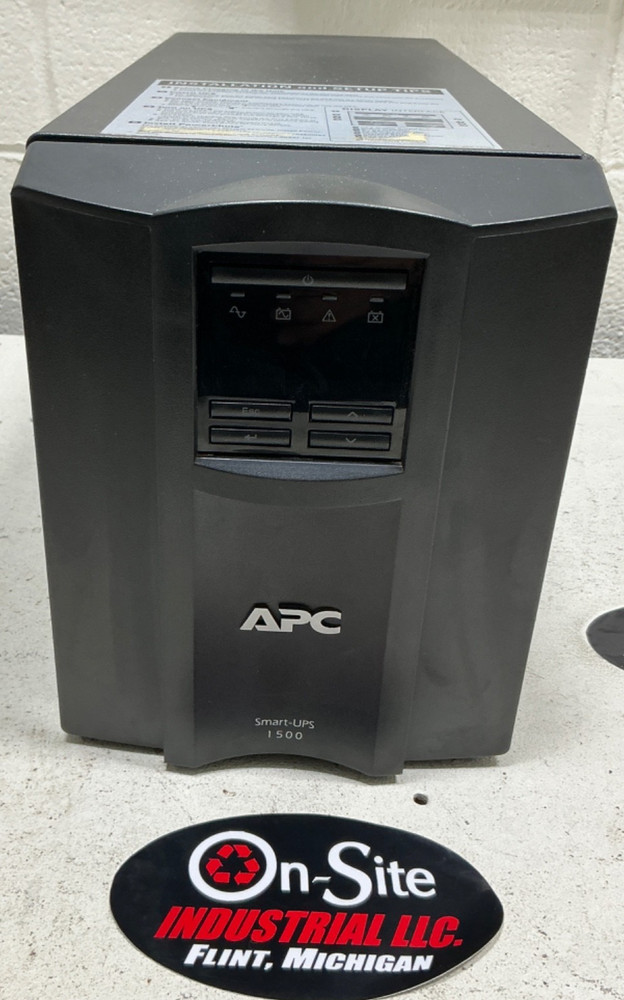 APC SMART-UPS 1500 BATTERY BACKUP SMT1500I