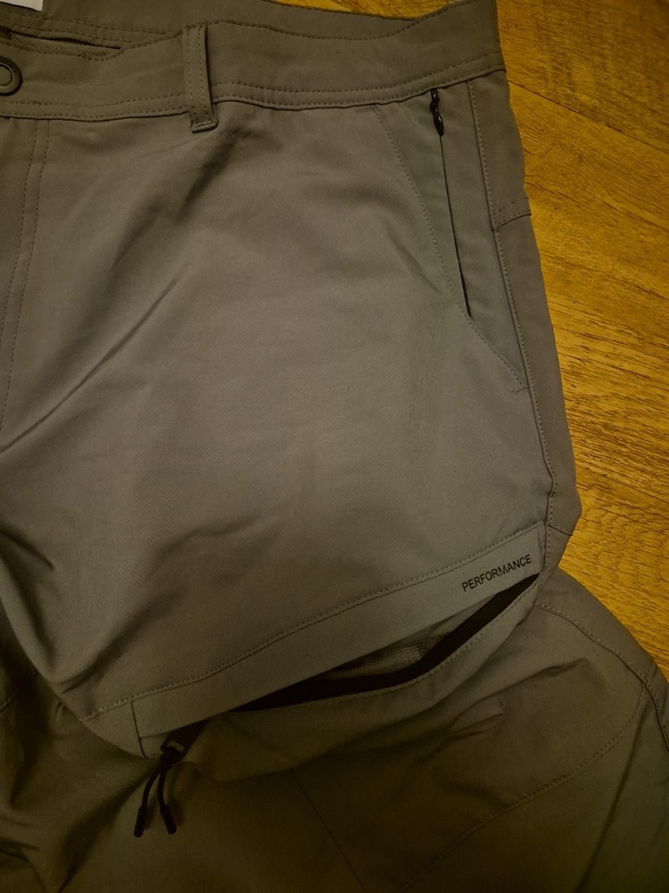 MENS EASY CARGO SHORTS W42 GREY