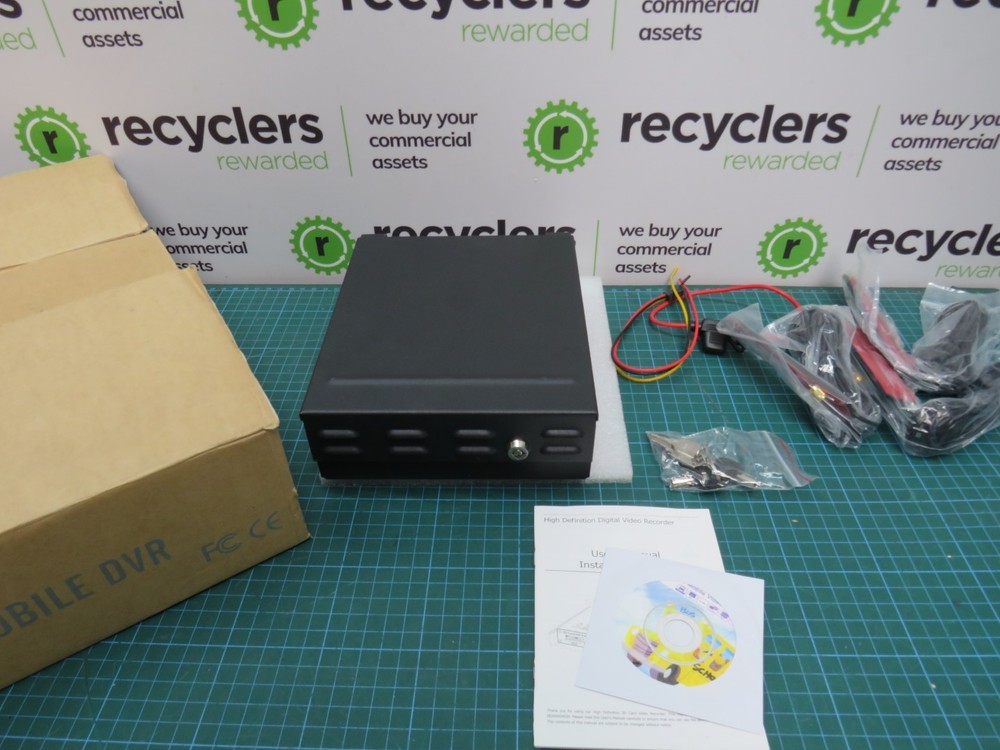 8 CHANNEL MDVR  Mobile Digital Video Recorder