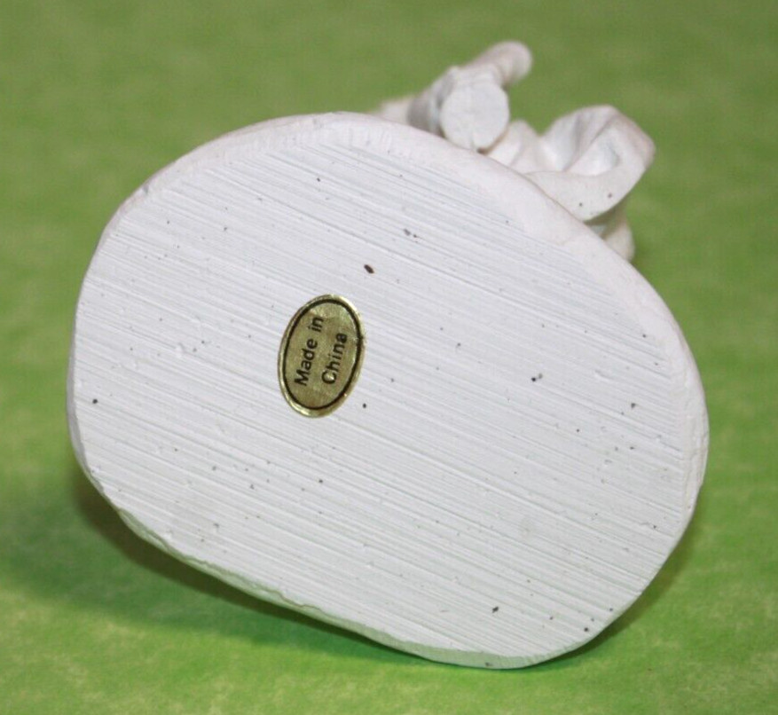 Wang's Unpainted Kneeling King For Nativity Set