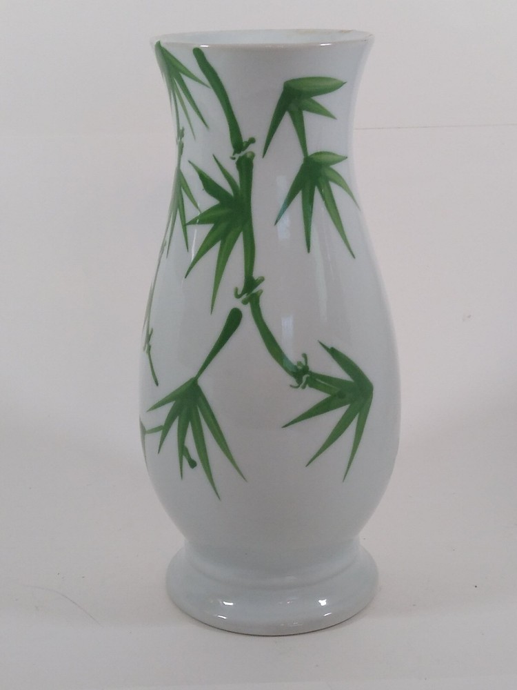 PANDA CARDEN 8" Vase