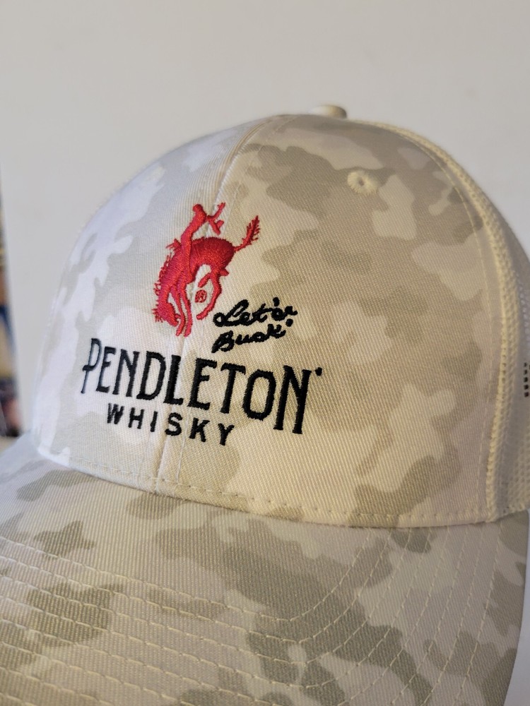 PENDLETON WHISKY BUCKING BRONCO PRINT WHITE ICE CAMO SNAPBACK HAT