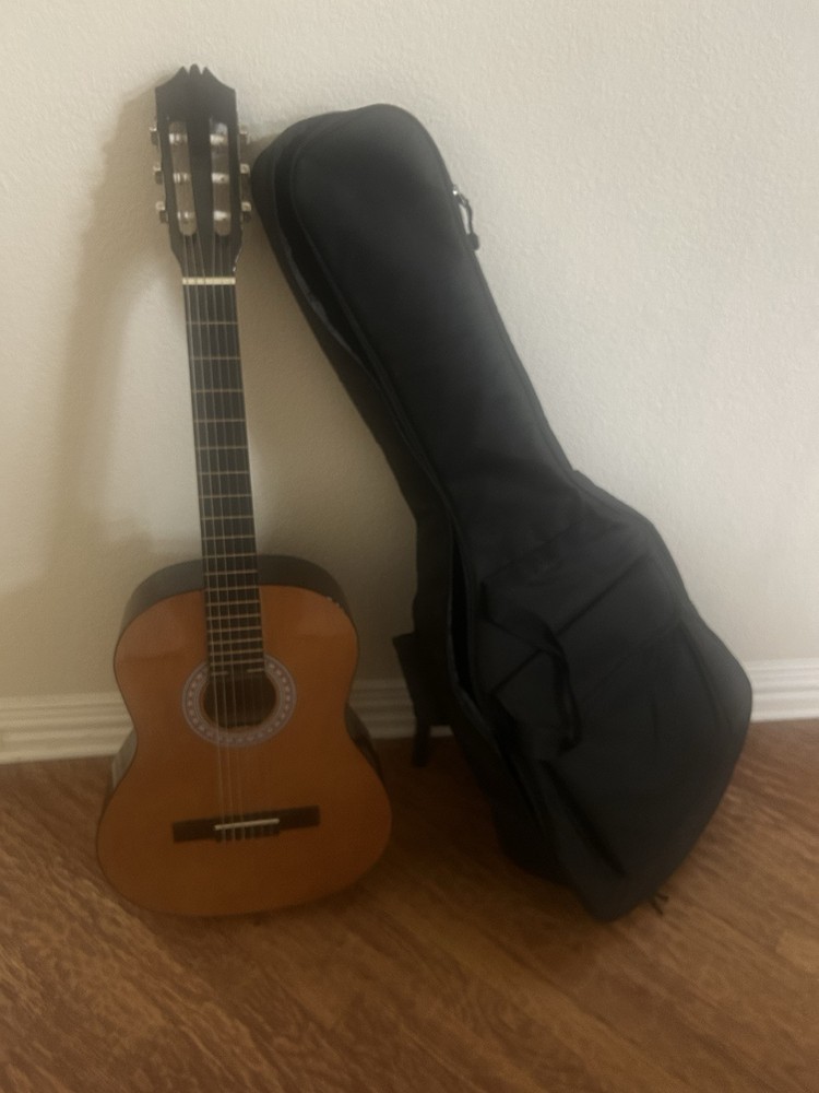 Lucida Classical Guitar