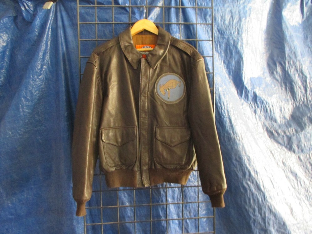 WWII DOOLITTLE RAID RUPTURED DUCK PAINTED LEATHER FLIGHT JACKET SIZE 44R