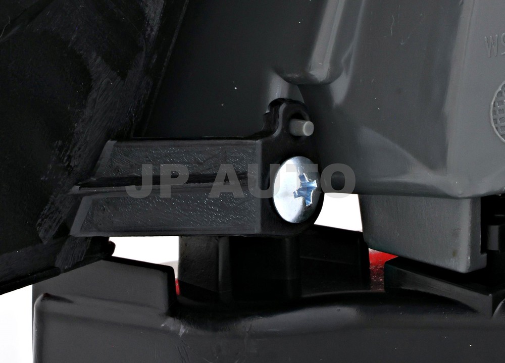 For 2013-2015 Toyota Avalon Tail Light Driver Side