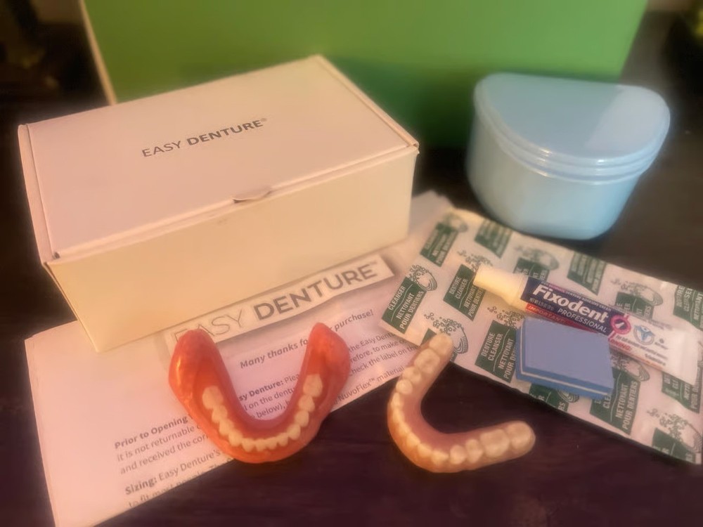 Easy Denture bottom and unbranded bottom denture lot