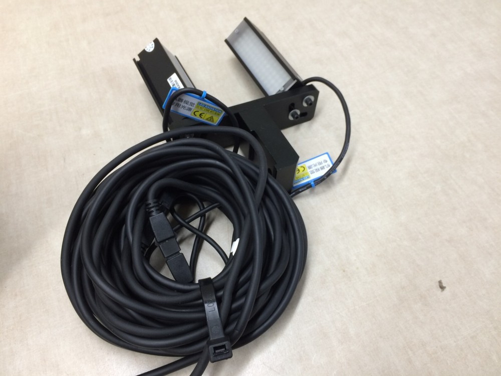 CST Analog Lighting Controller APS Series with Lights